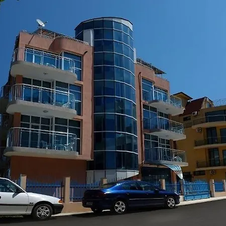 Eco Palace 3* Primorsko