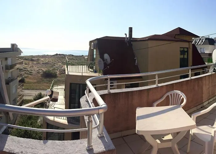 Отель Eco Palace