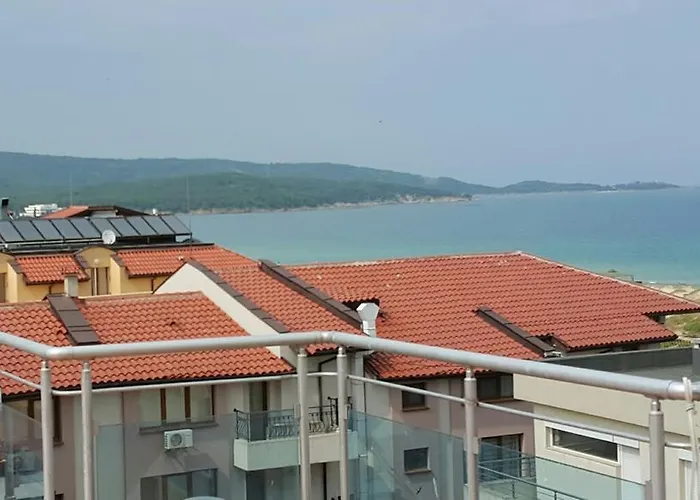 Eco Palace Отель