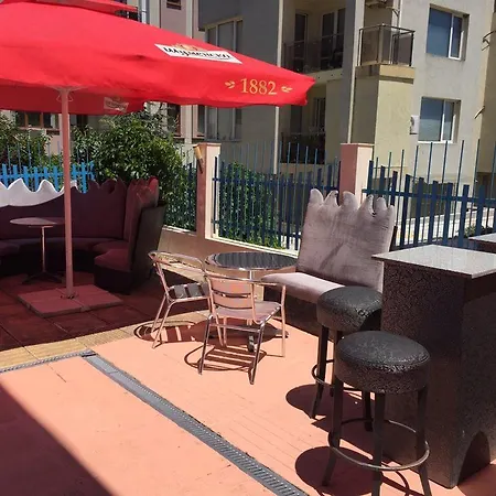 Хотел Eco Palace 3*