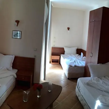 Хотел Eco Palace 3*